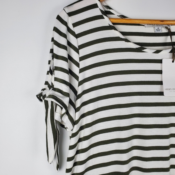 Green Envelope White Green Striped Tight Knit Top Blouse Size M Womens NWT - Picture 6 of 13